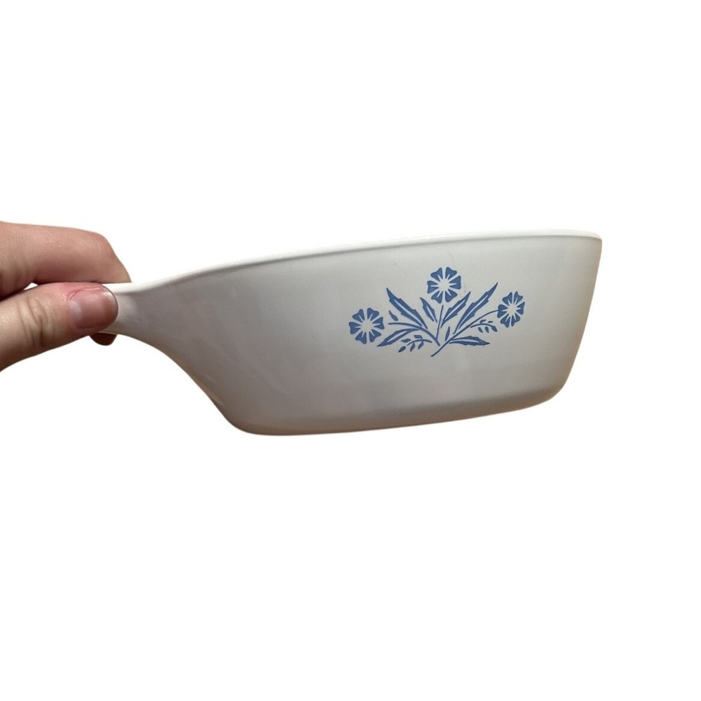 Vintage Corning Ware P-81-B Cornflower 1 Pint Saucepan Pot Range Microwave USA